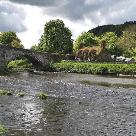 The Bridge Cottage Llanrwst Exteriör bild